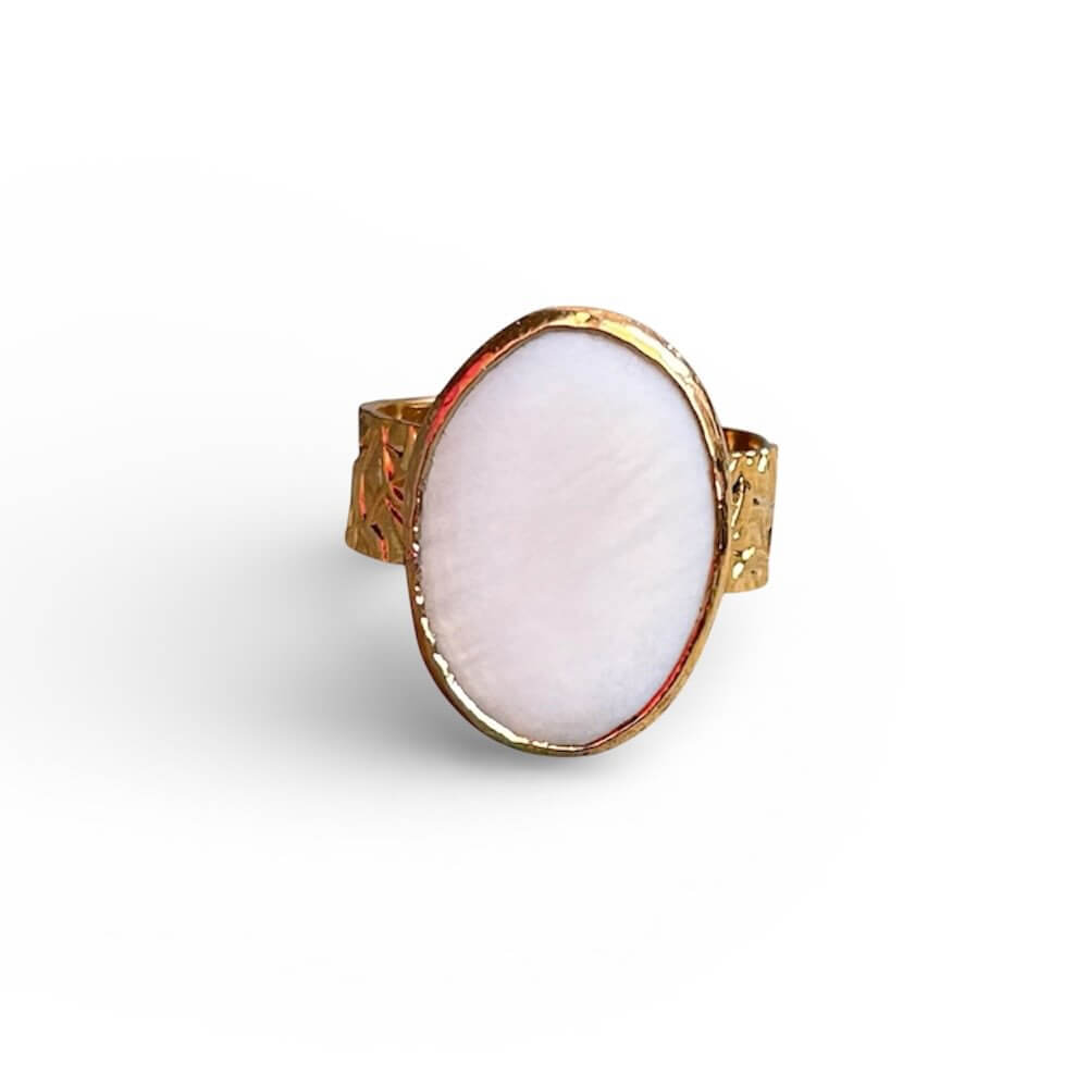 Anillo Oval Madreperla