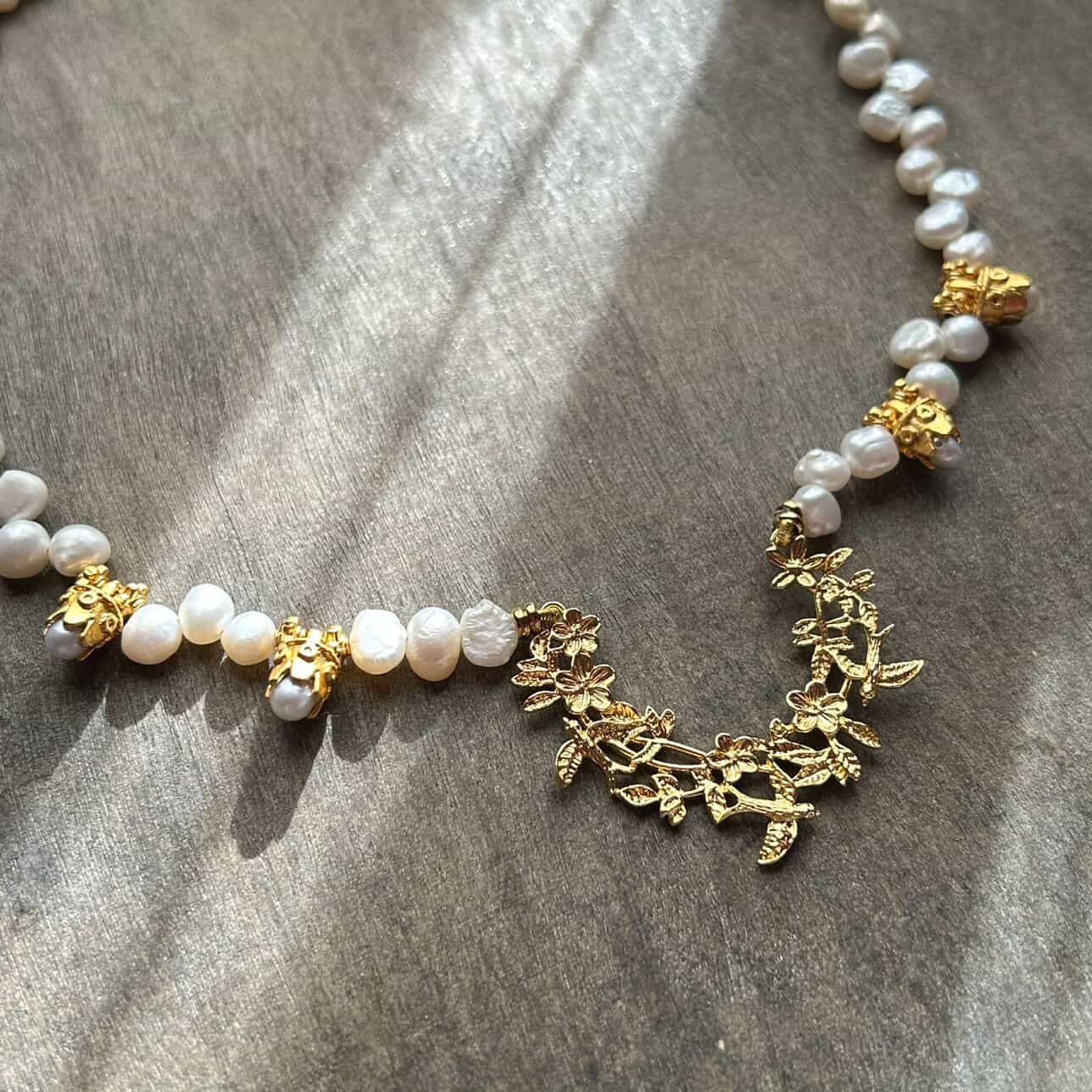 Collar Golondrina